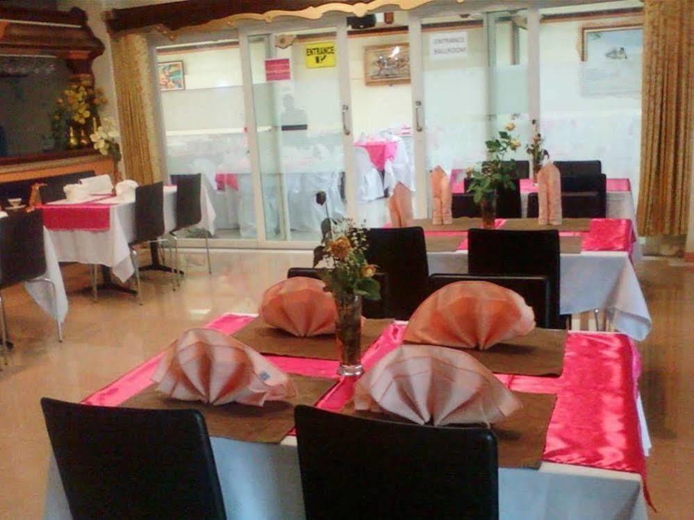 Golden Stallion Suites Cagayán de Oro Extérieur photo